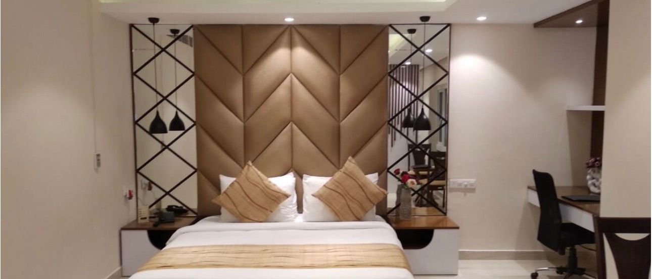 Hotel Akash Sarovar exterior